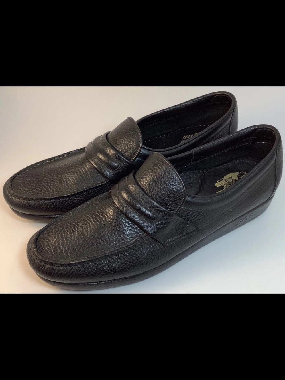 SAS Black Leather Slip-On Penny Loafers for Men 11 1/2 S